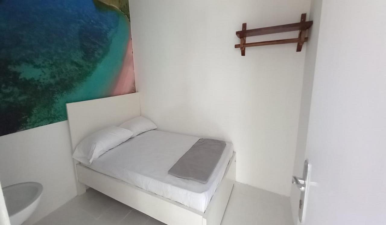 Oyo 90974 Homestay Golo Koe Sejahtera Labuan Bajo Kültér fotó