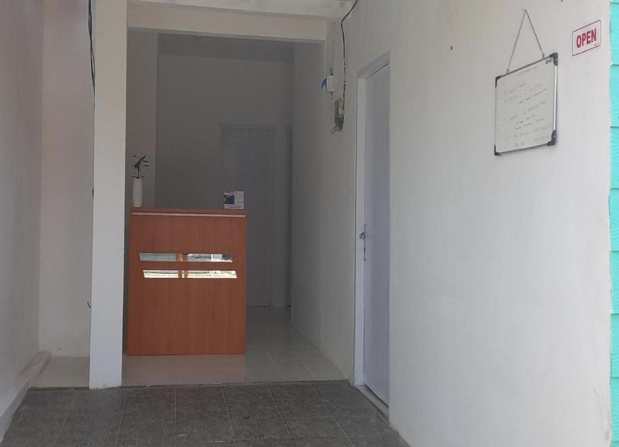 Oyo 90974 Homestay Golo Koe Sejahtera Labuan Bajo Kültér fotó